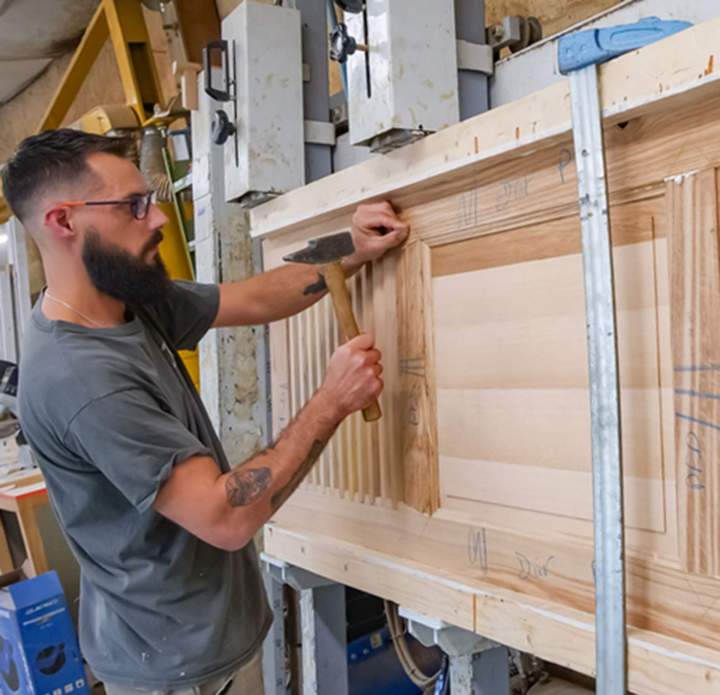 Menuiserie bois sur mesure, durable et esthétique