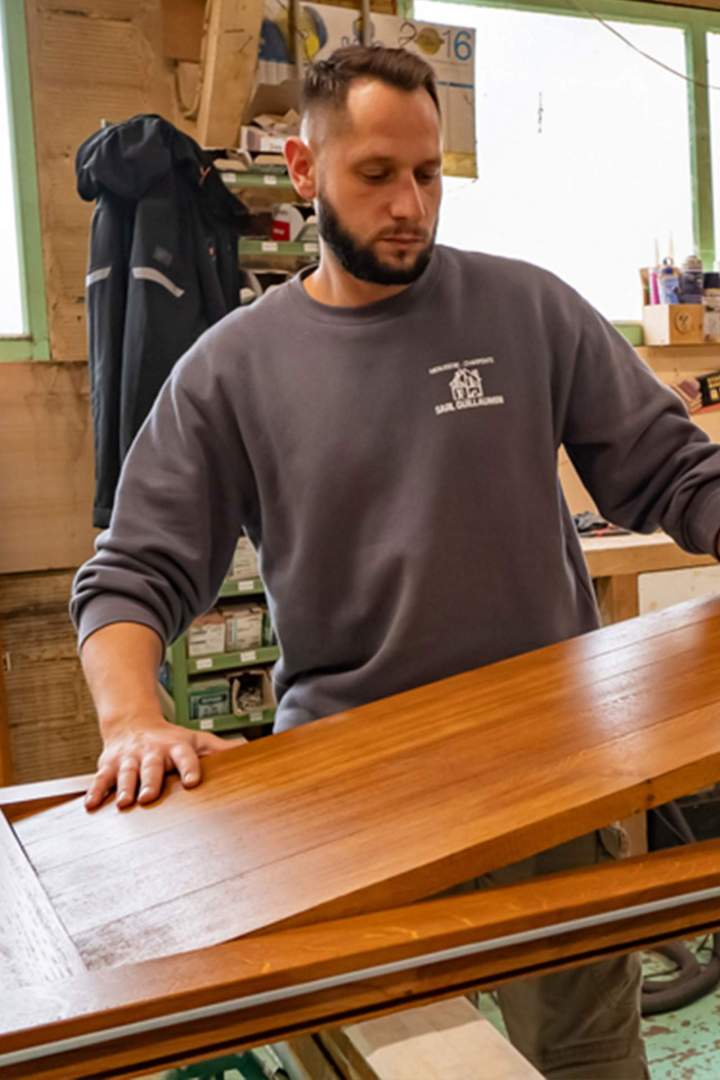 Service de menuiserie moderne Moulins
